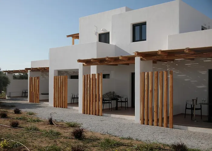 Iphimedeia Luxury Hotel & Suites